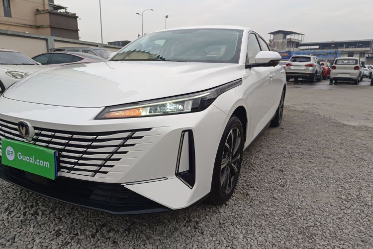 长安 逸动 2025款 蓝鲸 1.5T 500Bar尊贵型局部细节36