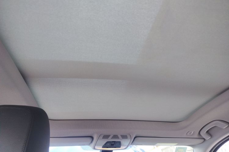 宝马1系 2017款 118i 设计套装型中控内饰22