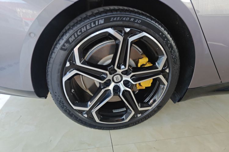 小米汽车 小米SU7 2024款 后驱超长续航高阶智驾Pro版车身外观6008