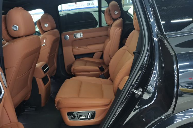 理想汽车 理想L8 2023款 Pro中控内饰21