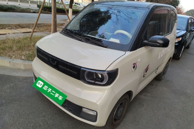 五菱汽车 宏光MINIEV 2022款 马卡龙臻享款 磷酸铁锂车身外观1