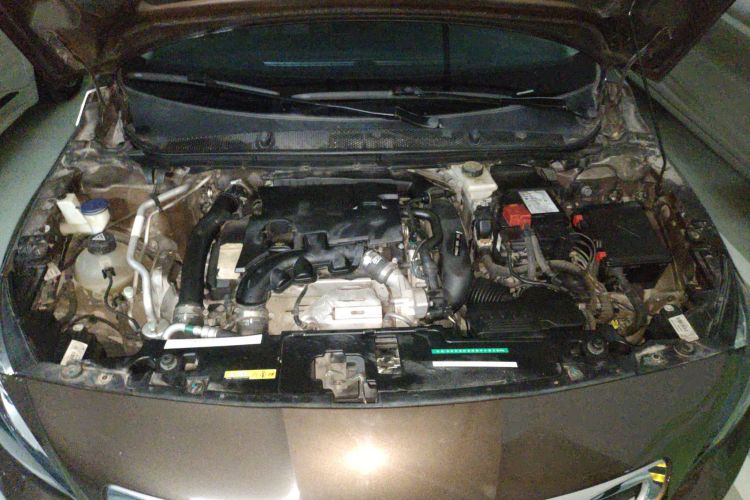 标致408 2016款 1.6T 自动豪华版局部细节24