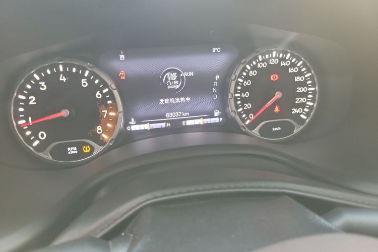 Jeep 自由侠 2016款 1.4T 自动劲能版+中控内饰15