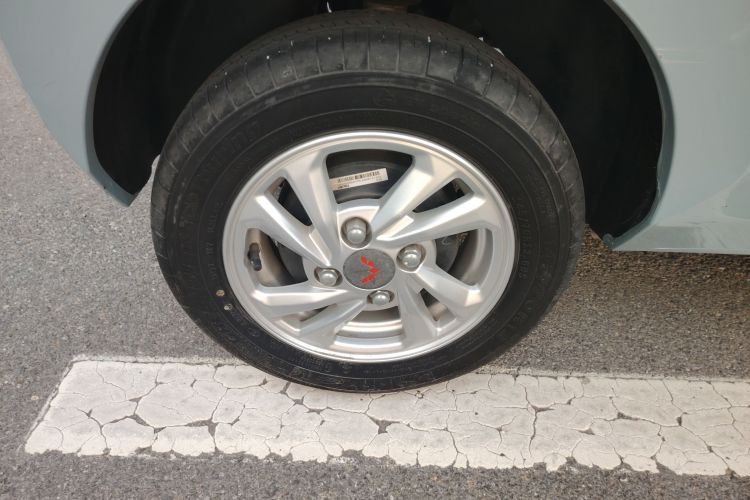 五菱汽车 宏光MINIEV 2020款 自在款 三元锂车身外观6008