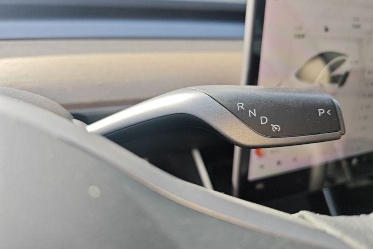 特斯拉 Model 3 2019款 标准续航后驱升级版中控内饰18