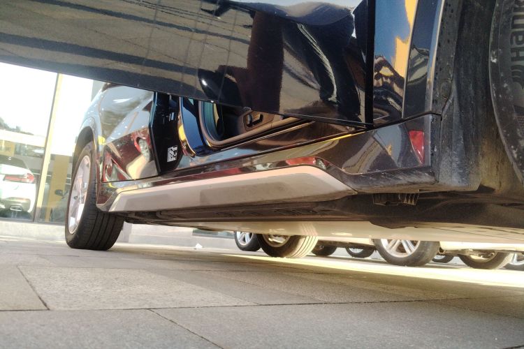 宝马iX1 2023款 eDrive25L X设计套装局部细节9001