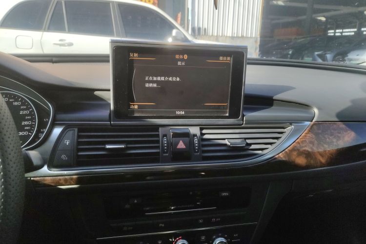 奥迪A6L 2015款 TFSI 百万纪念智领型局部细节16