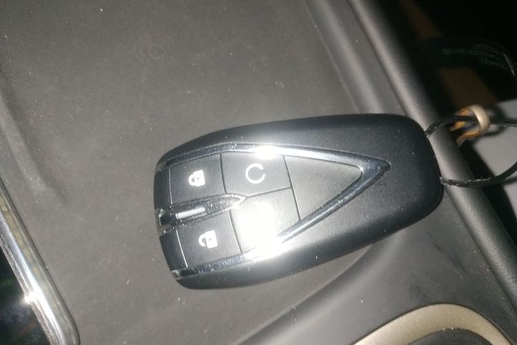 长安 逸动 2026款 第四代 1.5T 500Bar 智享型中控内饰7001