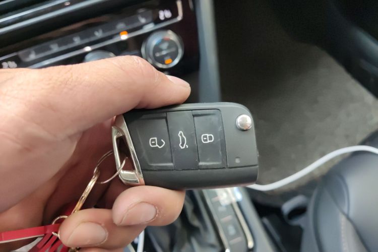 大众 途岳 2019款 330TSI 四驱旗舰版 国VI中控内饰11