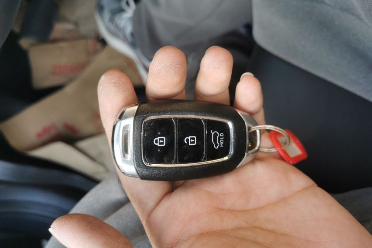 北京现代ix35 2021款 2.0L 自动两驱GLS领先版中控内饰11