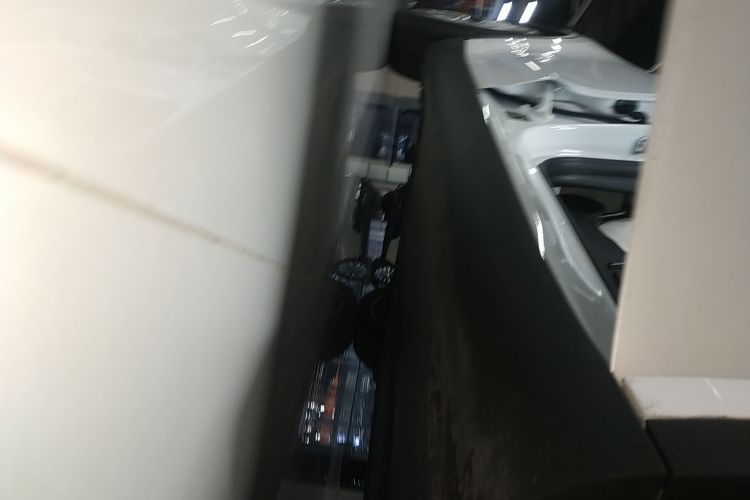 特斯拉 Model Y 2022款 改款 长续航全轮驱动版局部细节9001