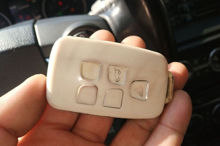 路虎 神行者2 2014款 2.0T Si4 SE汽油版中控内饰7001