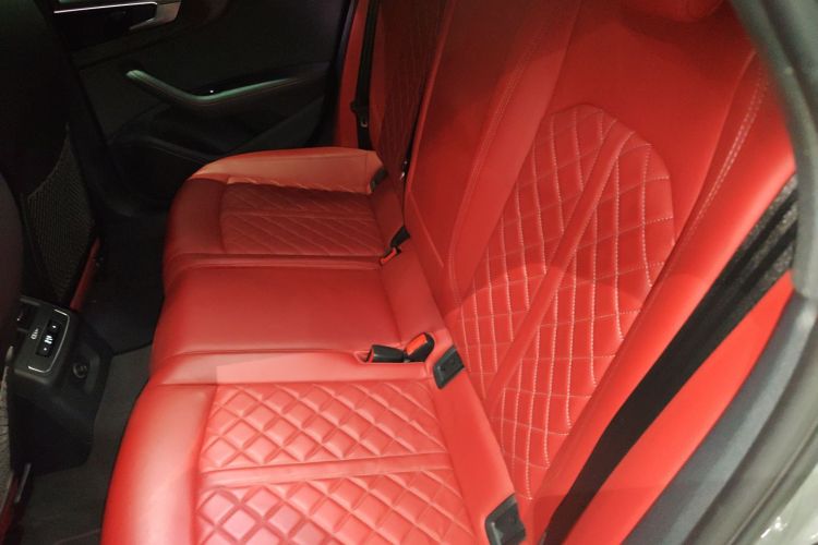 奥迪S4 2022款 S4 3.0TFSI中控内饰7004