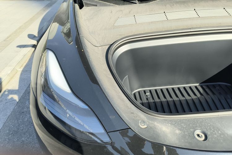 特斯拉 Model Y 2023款 后轮驱动版局部细节9006