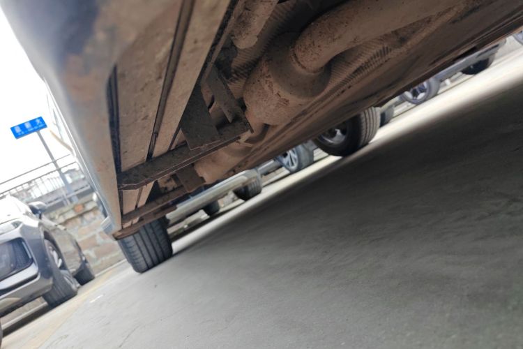 比亚迪 宋PLUS新能源 2023款 冠军版 DM-i 110KM 旗舰PLUS局部细节9001