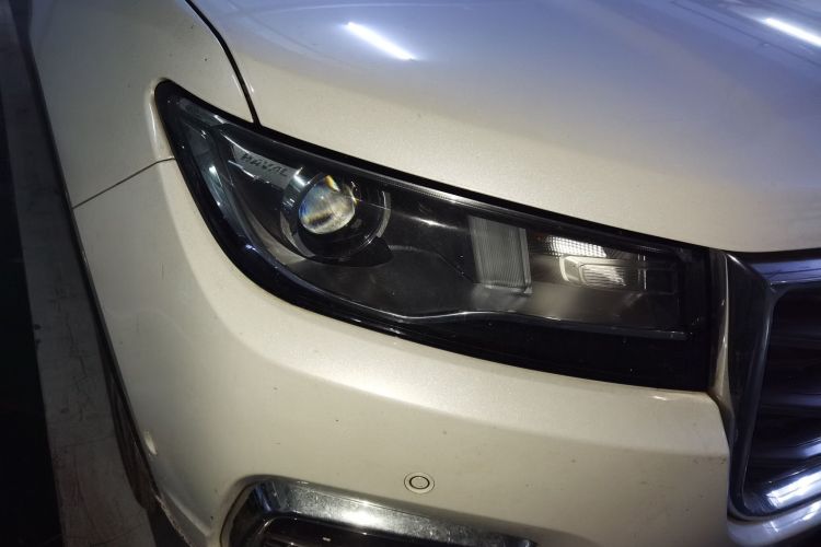 哈弗H7 2017款 红标H7 2.0T 自动尊贵型车身外观8