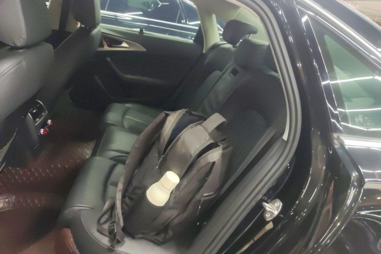 奥迪A6L 2017款 45 TFSI quattro 运动型中控内饰21