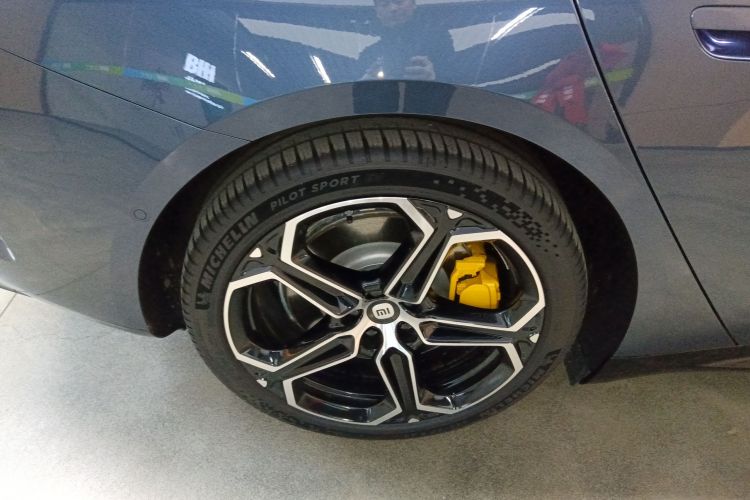 小米汽车 小米SU7 2024款 后驱超长续航高阶智驾Pro版车身外观6008