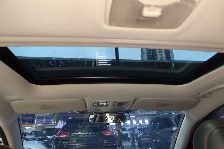 长安 逸动 2015款 1.6L 自动俊酷型 国V中控内饰22