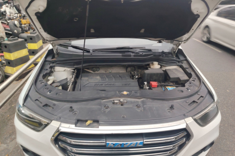 哈弗H6 2017款 蓝标 运动版 1.5T 手动两驱精英型局部细节24