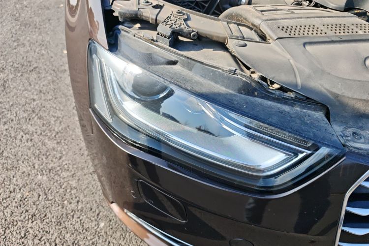 奥迪A4L 2015款 35 TFSI 自动标准型车身外观8