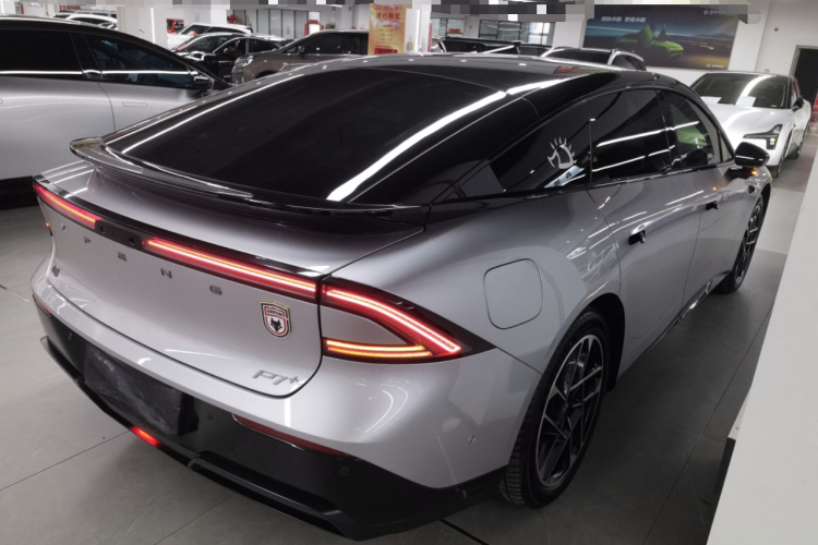 小鹏P7+ 2024款 超长续航 Max车身外观6005