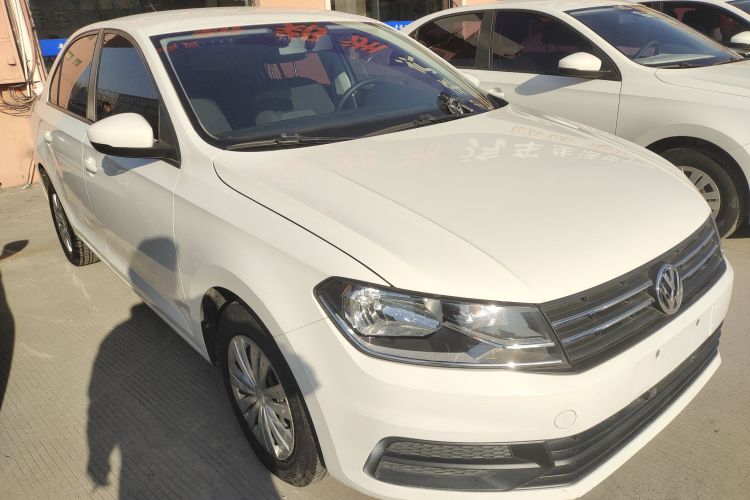 大众 桑塔纳 2016款 1.4L 手动风尚版车身外观3