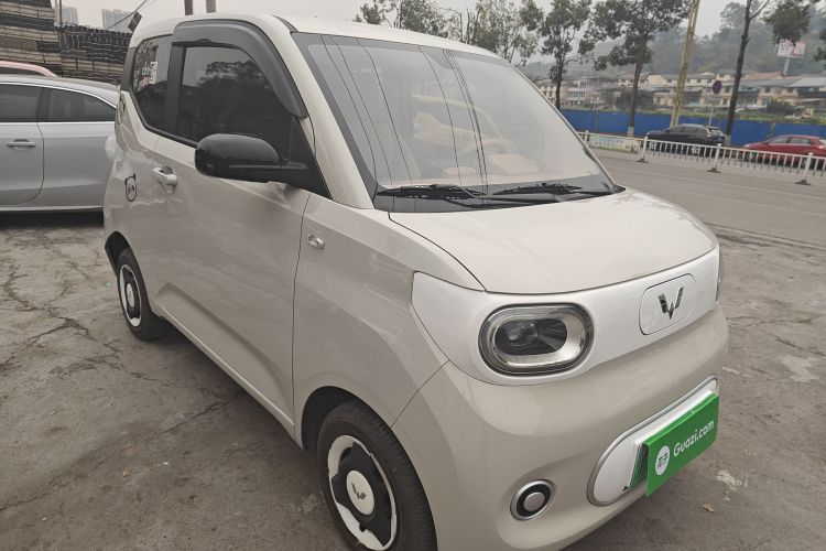 五菱汽车 宏光MINIEV 2024款 第三代 215km 青春版车身外观3