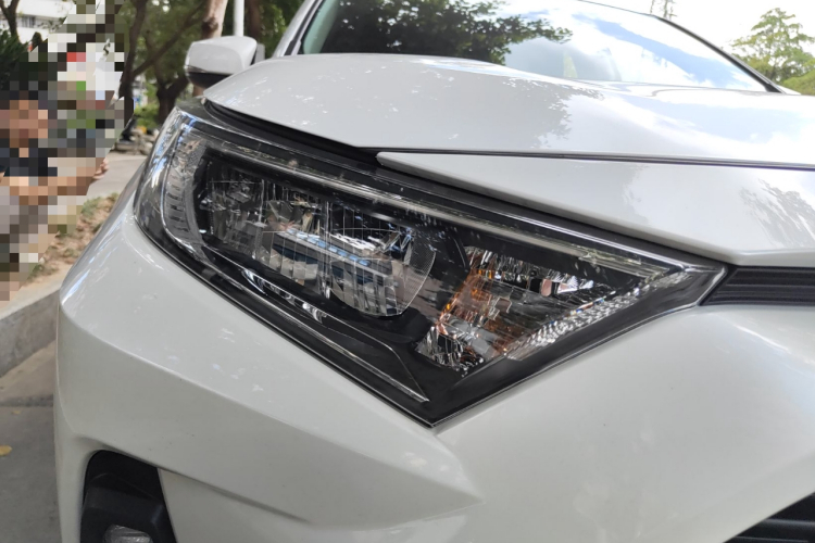 丰田 RAV4荣放 2024款 2.0L CVT两驱都市版车身外观8