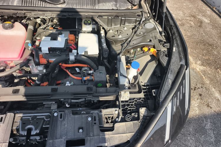 领克Z10 2025款 95kWh 702km四驱Halo局部细节9007