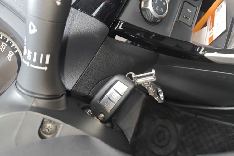 日产 轩逸 2021款 经典 1.6XL CVT豪华版中控内饰11