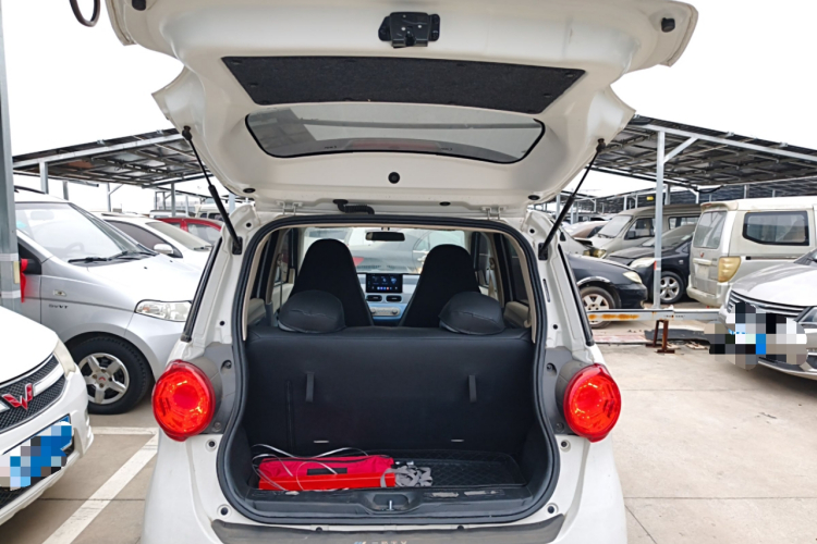 凌宝汽车 凌宝BOX 2023款 蔡文姬版机舱底盘23