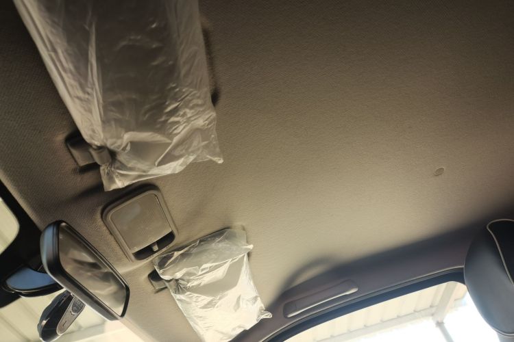 五菱汽车 宏光MINIEV 2022款 GAMEBOY 200km 玩咖款 磷酸铁锂中控内饰22