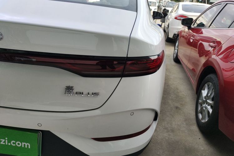 比亚迪 秦PLUS 2025款 DM-i 智驾版 55KM领先型车身外观6006