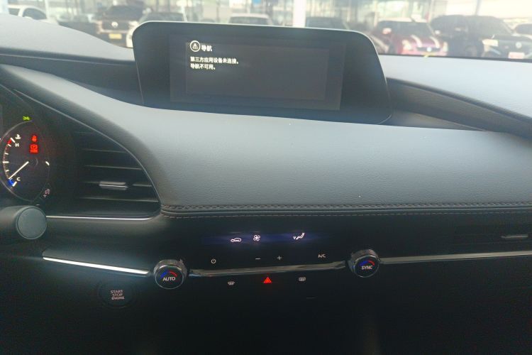 马自达3 昂克赛拉 2023款 2.0L 自动质雅版中控内饰16
