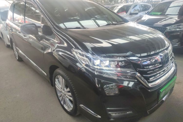 本田 艾力绅 2016款 2.4L 至尊版车身外观3