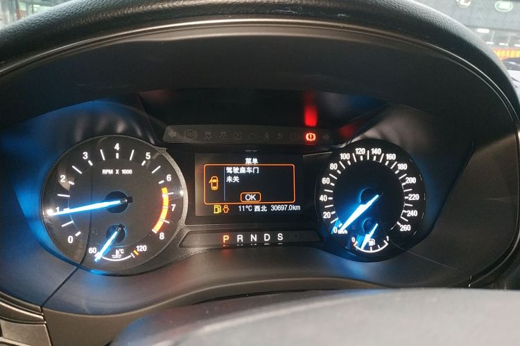 福特 蒙迪欧 2020款 EcoBoost 200 时尚型中控内饰14