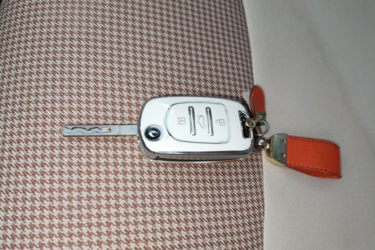 五菱汽车 宏光MINIEV 2024款 第三代 215km 青春版中控内饰11