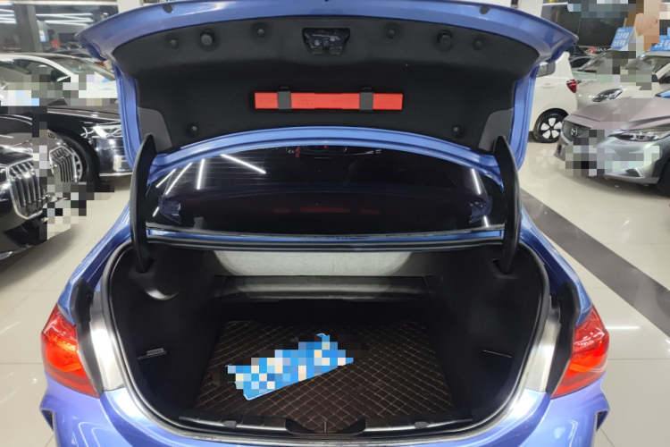 宝马1系 2019款 118i M运动套装局部细节23