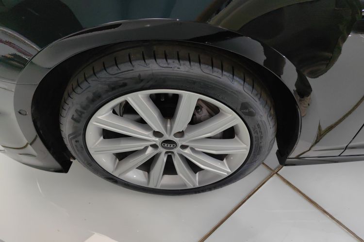 奥迪A6L 2023款 45 TFSI 臻选动感型车身外观35