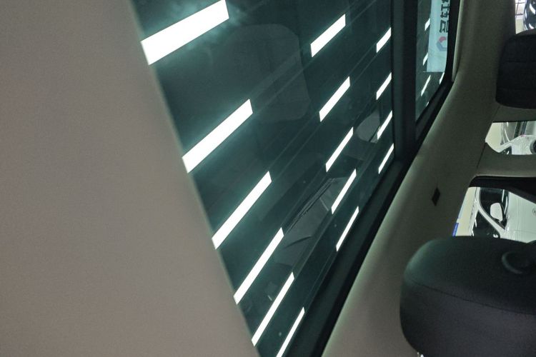 路虎 揽胜极光 2021款 极光L 249PS R-Dynamic First edition 首发版局部细节22