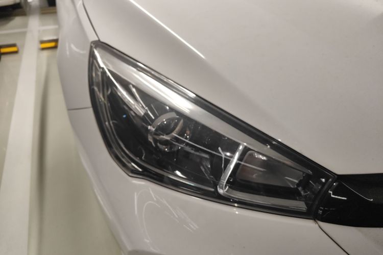 奇瑞新能源 艾瑞泽e 2024款 405km 出行版车身外观8