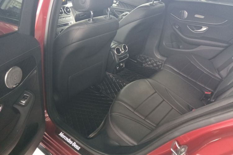 奔驰C级 2020款 C 260 L 运动版中控内饰21