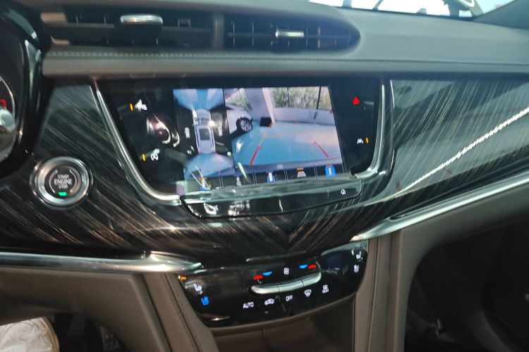 凯迪拉克XT6 2022款 2.0T 六座四驱豪华型中控内饰16