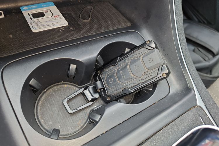 比亚迪 秦PLUS 2021款 DM-i 55KM 旗舰型中控内饰7001