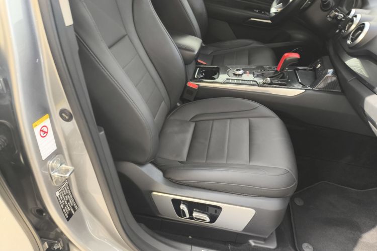 魏牌 VV7 2017款 2.0T 旗舰型局部细节41