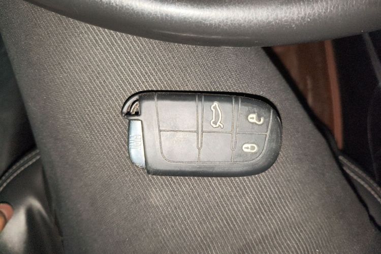 菲亚特 致悦 2014款 1.4T 自动舒适版中控内饰11