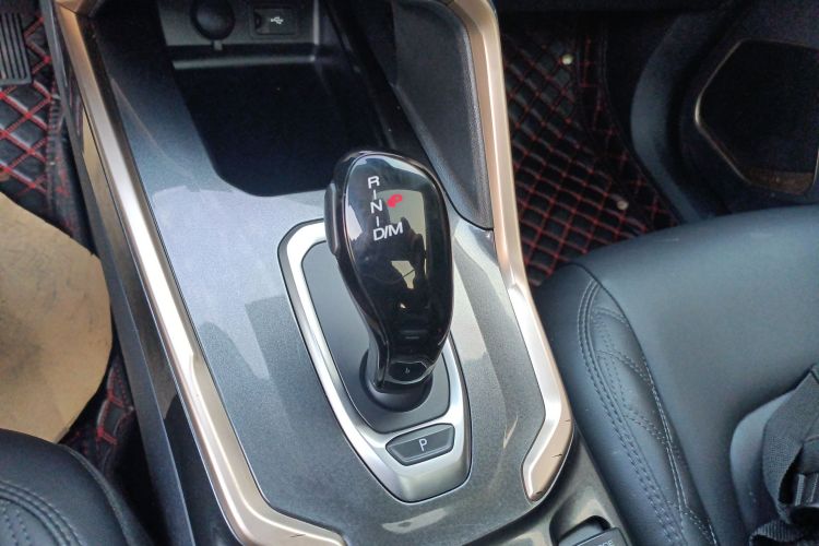 哈弗H6 2021款 1.5GDIT 自动冠军版中控内饰18