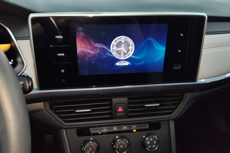 大众 宝来 2023款 200TSI DSG畅行版中控内饰16