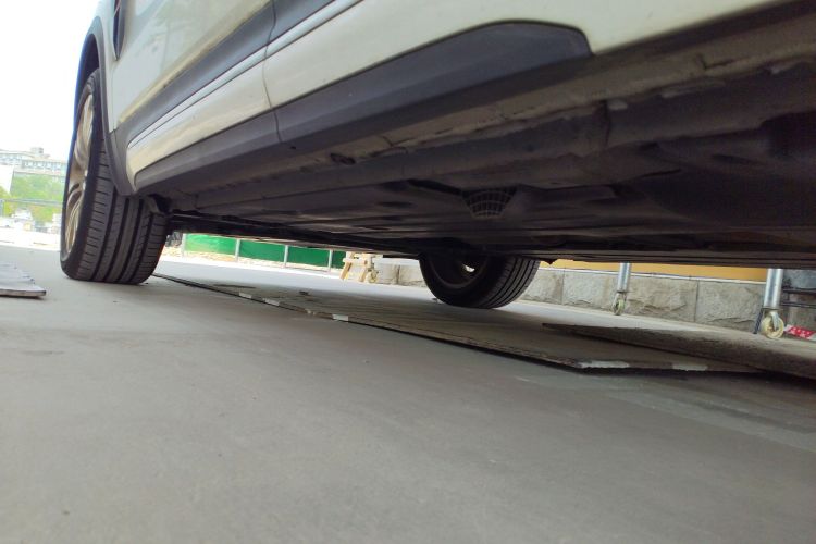 领克01 2017款 2.0T 两驱型Pro版局部细节9002